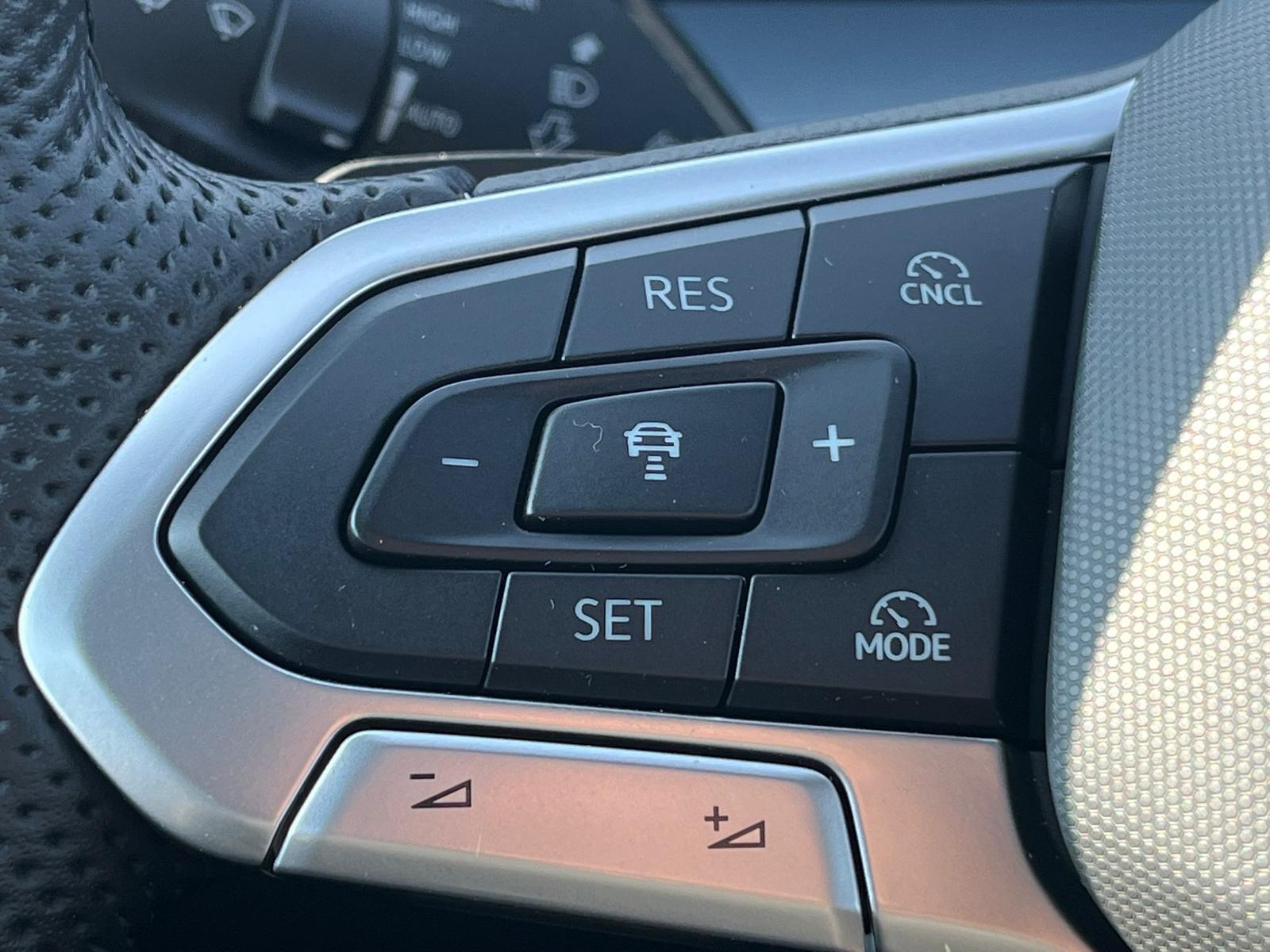 Volkswagen Tayron 2.0 TDI R-Line