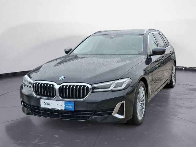 BMW 530 530e Luxury Line Touring