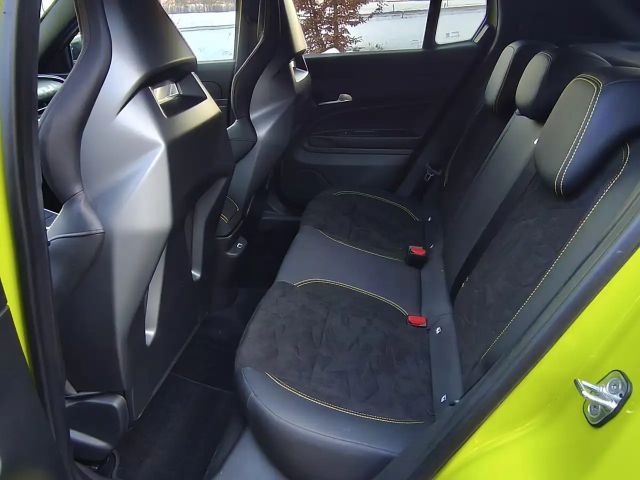 Abarth 600e Scorpionissima