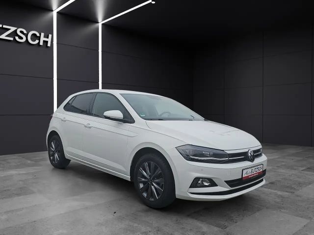 Volkswagen Polo DSG Highline