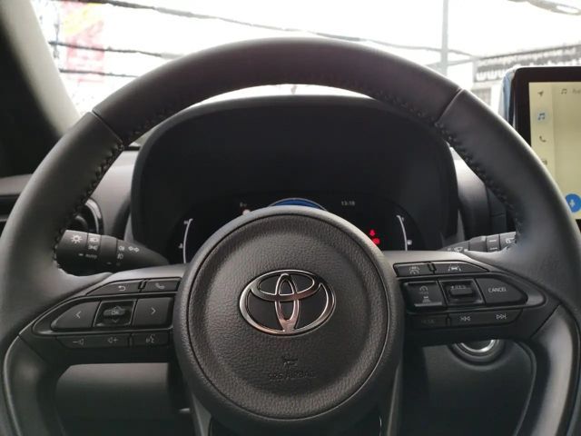 Toyota Yaris Cross 4x2