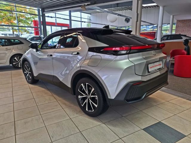 Toyota C-HR Hybride Team D