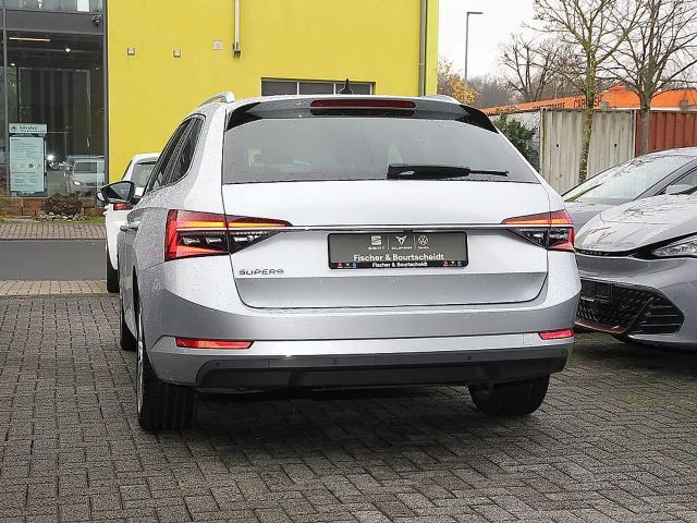 Skoda Superb 2.0 TDI Combi Style Style