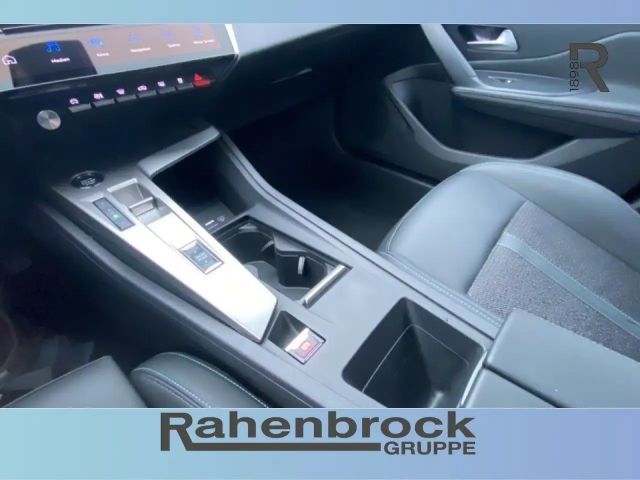 Peugeot 408 Allure Pack EAT8 Hybrid