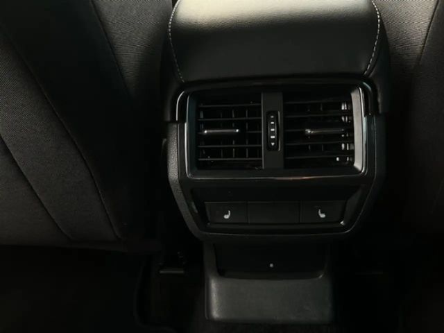 Skoda Karoq 1.5 TSI ACT Tour