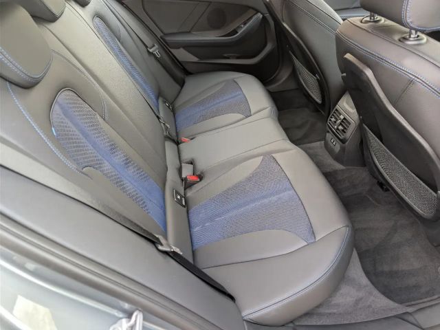 BMW 120 120i M-Sport Sedan