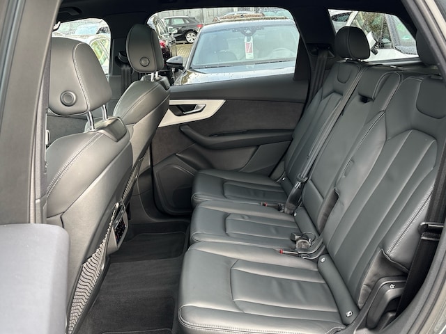 Audi Q7 50 TDI Quattro S-Line