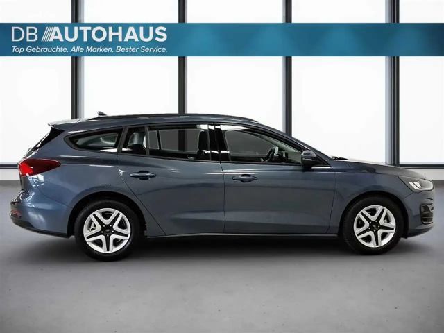 Ford Focus Cool & Connect EcoBoost