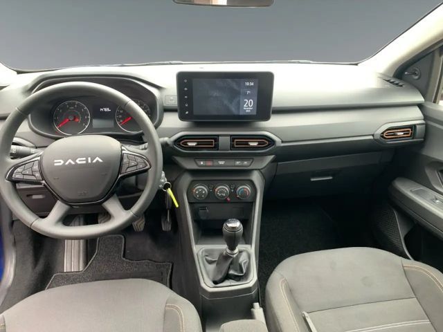 Dacia Sandero Essential Stepway TCe 90