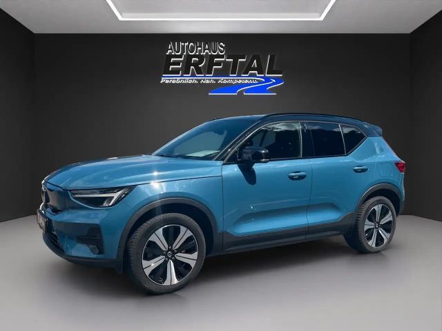 Volvo XC40 AWD Plus Recharge Twin Engine