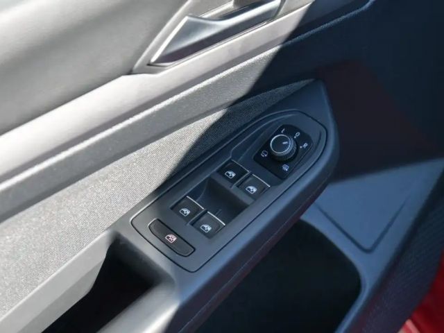 Volkswagen Golf 1.5 eTSI DSG Golf VIII Style