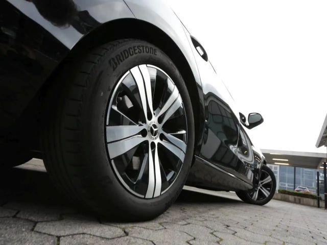 Mercedes-Benz C 200 AVANTGARDE C 200 d Sedan