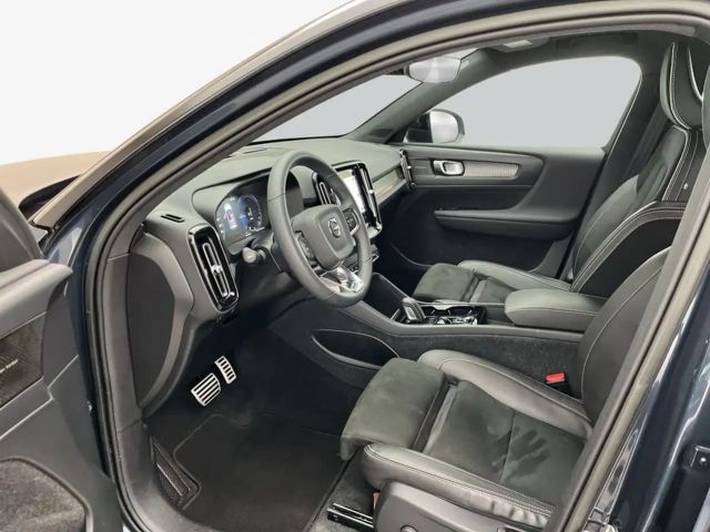 Volvo XC40 Recharge T5