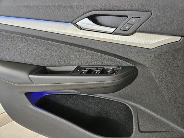 Volkswagen Golf 2.0 TDI DSG Move Variant