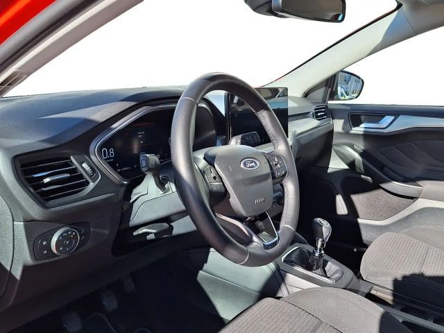 Ford Focus Titanium Wagon