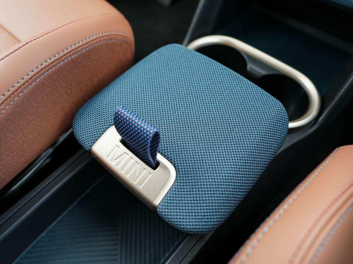 MINI Cooper C Countryman Favoured