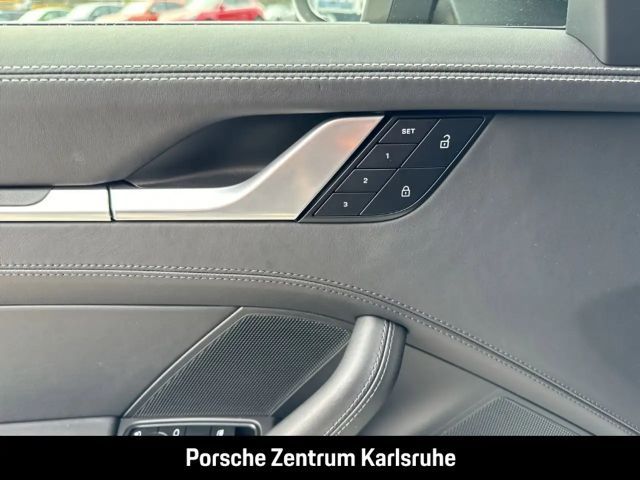 Porsche 992 Carrera Coupé S