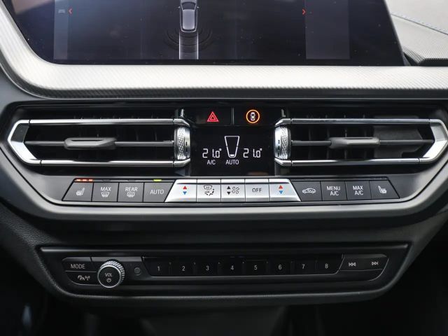 BMW 118 118i M-Sport Sedan