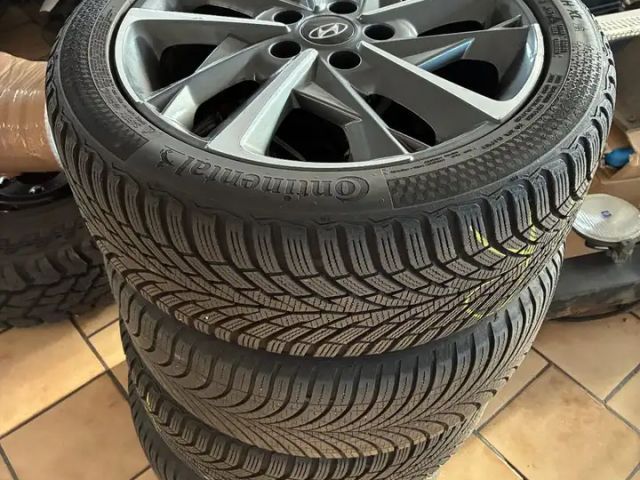 Hyundai i30 Lim, AUTOM.,Klimaaut., Navig., LED, 8 x Alu