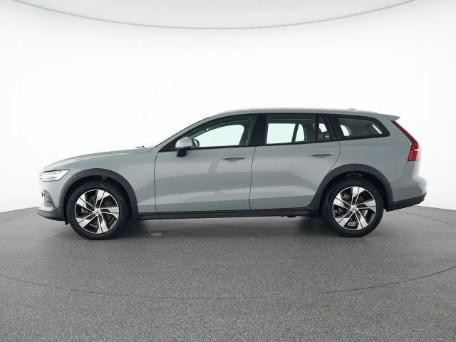 Volvo V60 AWD Plus