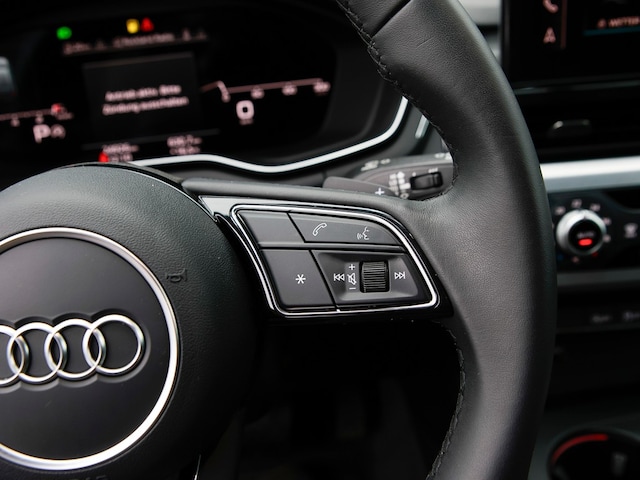 Audi A4 35 TFSI Avant S-Line S-Tronic