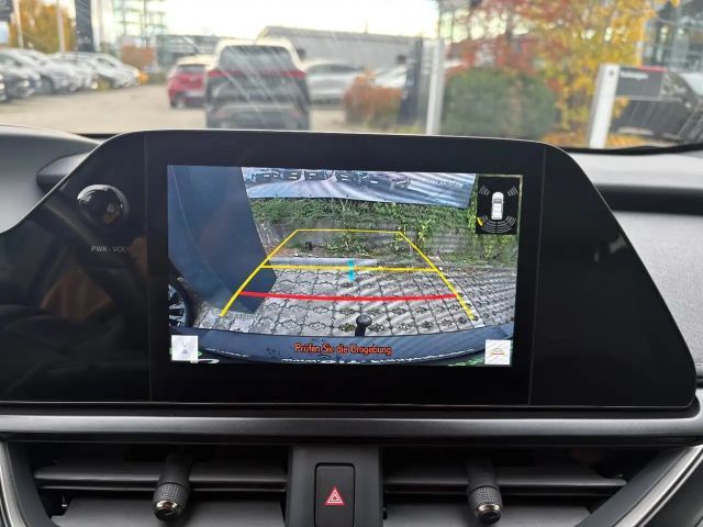 Lexus UX 250h Style Edition