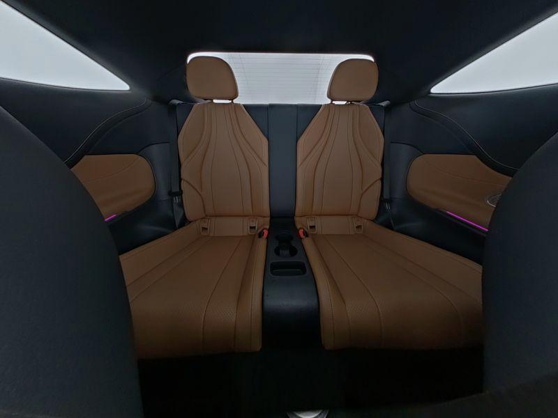 Mercedes-Benz CLE 300 AMG Line