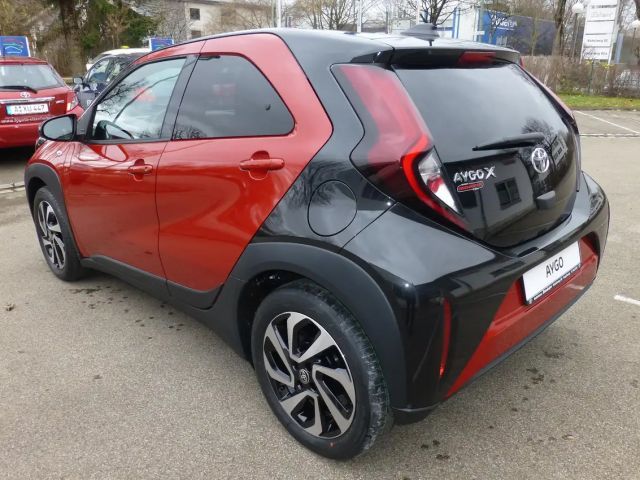 Toyota Aygo X 1.0 VVT-i Hatchback Pulse VVT-i