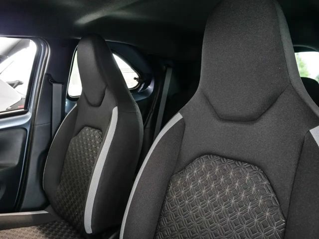 Toyota Aygo X Hatchback Play