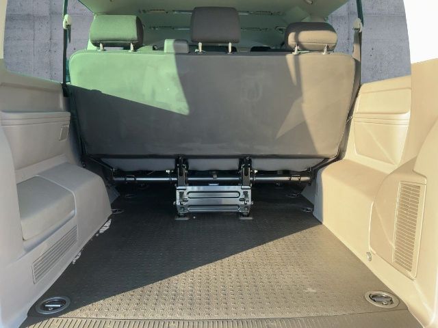 Volkswagen Caravelle 2.0 TDI DSG Lang T6