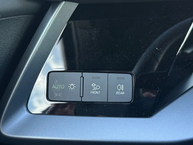 Audi A3 30 TFSI Sedan