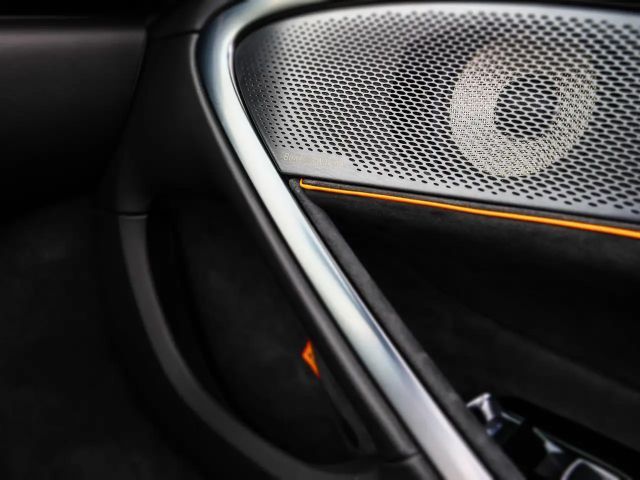 McLaren Artura Spider