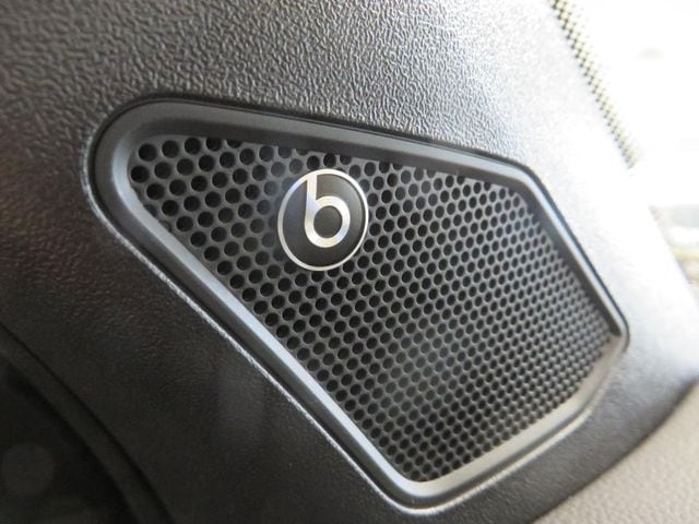 Volkswagen T-Roc 1.5 TSI Cabriolet DSG R-Line