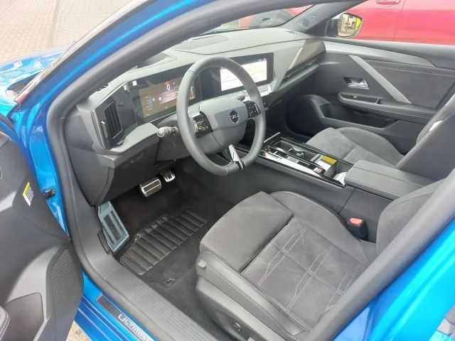 Opel Astra Ultimate