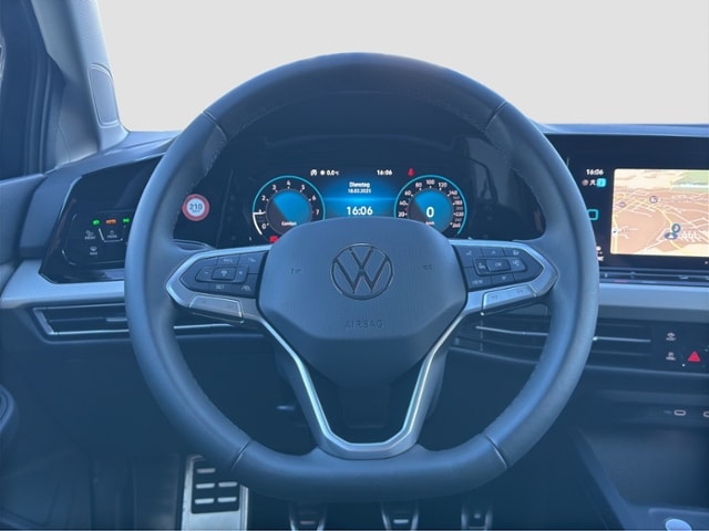 Volkswagen Golf 1.5 TSI Golf VIII Move