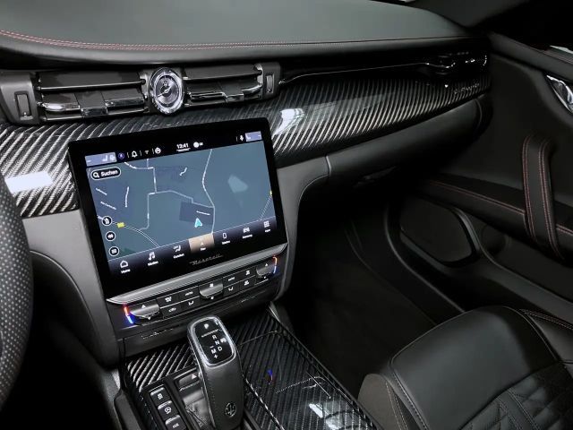 Maserati Quattroporte Trofeo