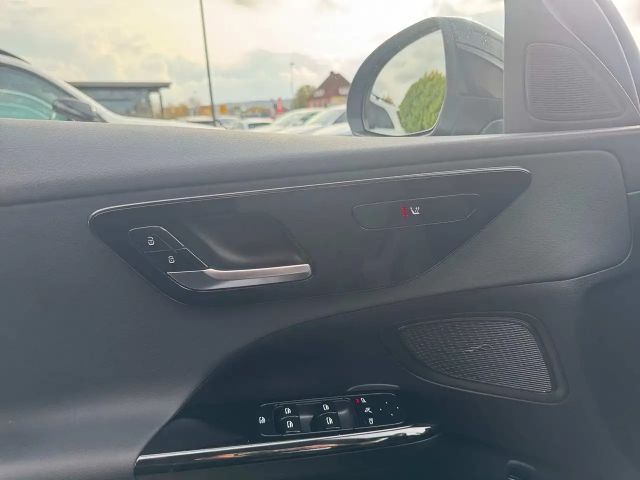 Mercedes-Benz C 200 AVANTGARDE C 200 d Estate