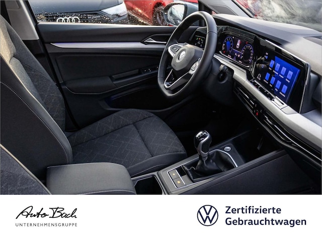 Volkswagen Golf 1.0 TSI Life Variant