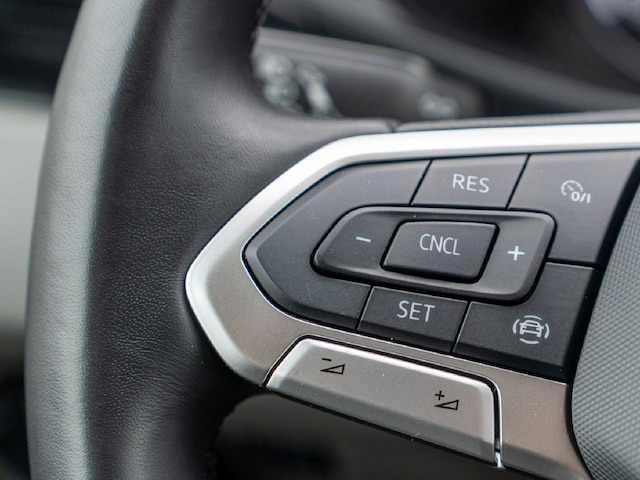 Volkswagen Caravelle 2.0 TDI T6