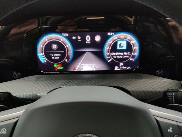 Volkswagen Golf 1.5 eTSI Plus