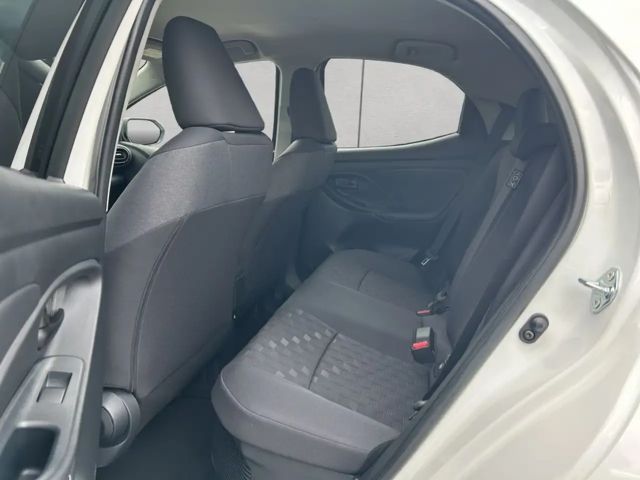 Toyota Yaris Hatchback Hybride VVT-i