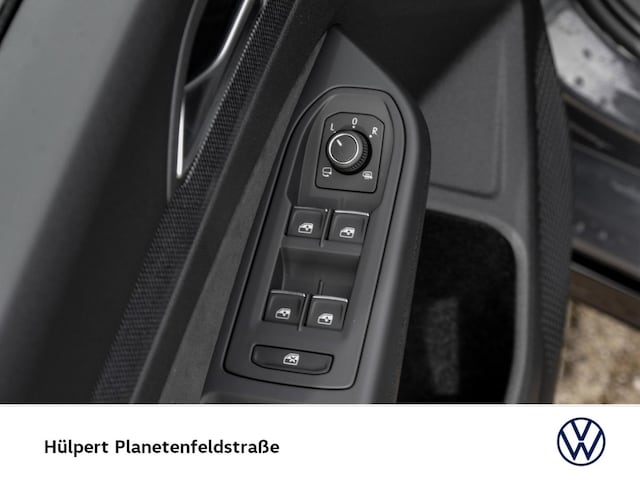 Volkswagen Golf DSG R-Line