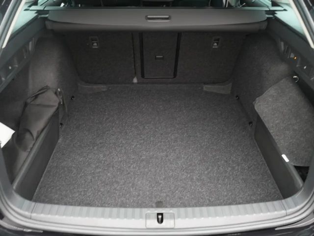 Skoda Octavia Combi Selection