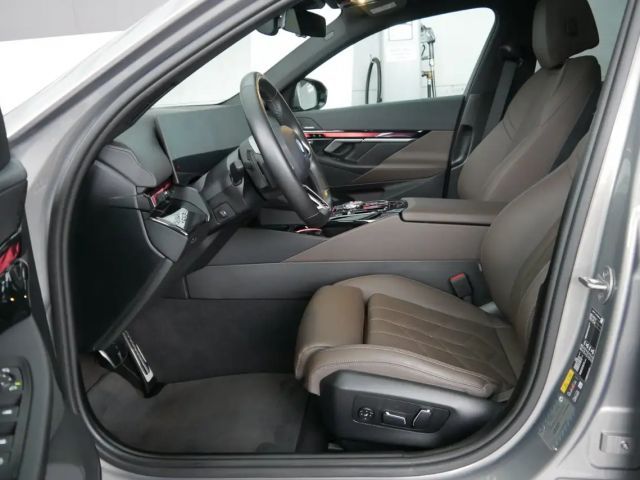 BMW i5 Sedan eDrive40