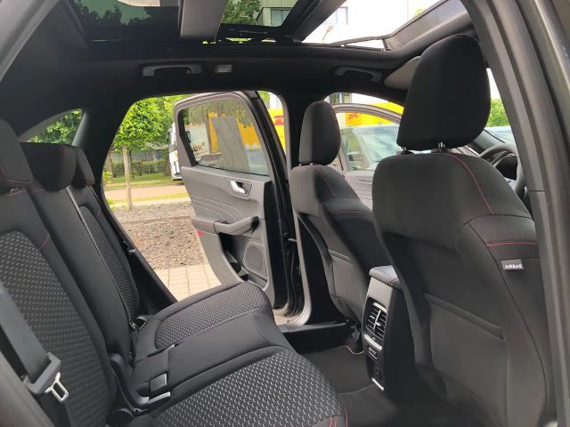 Ford Kuga EcoBoost ST Line