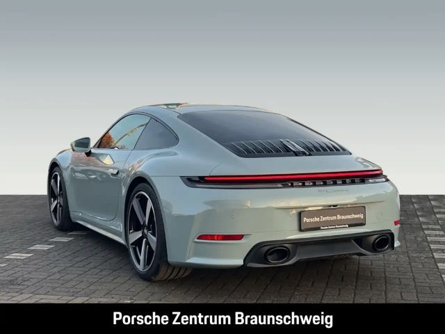 Porsche 992 Carrera Coupé
