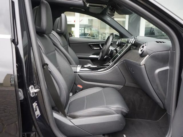 Mercedes-Benz GLC 300 AMG Line