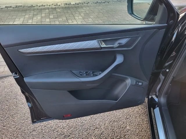 Skoda Karoq 1.5 TSI Selection