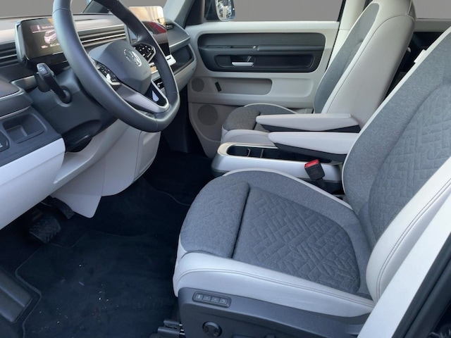 Volkswagen ID.Buzz IQ.Drive Pro