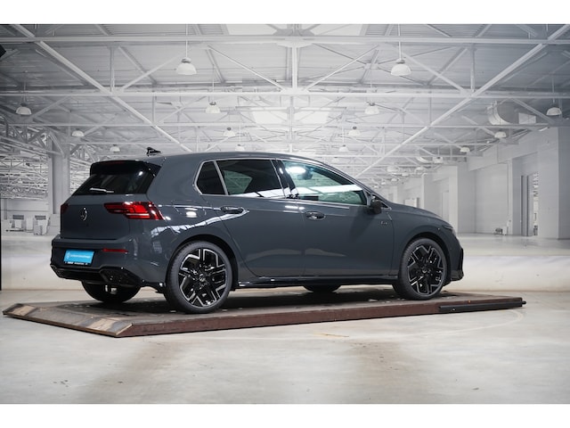 Volkswagen Golf 1.5 eTSI Plus Style